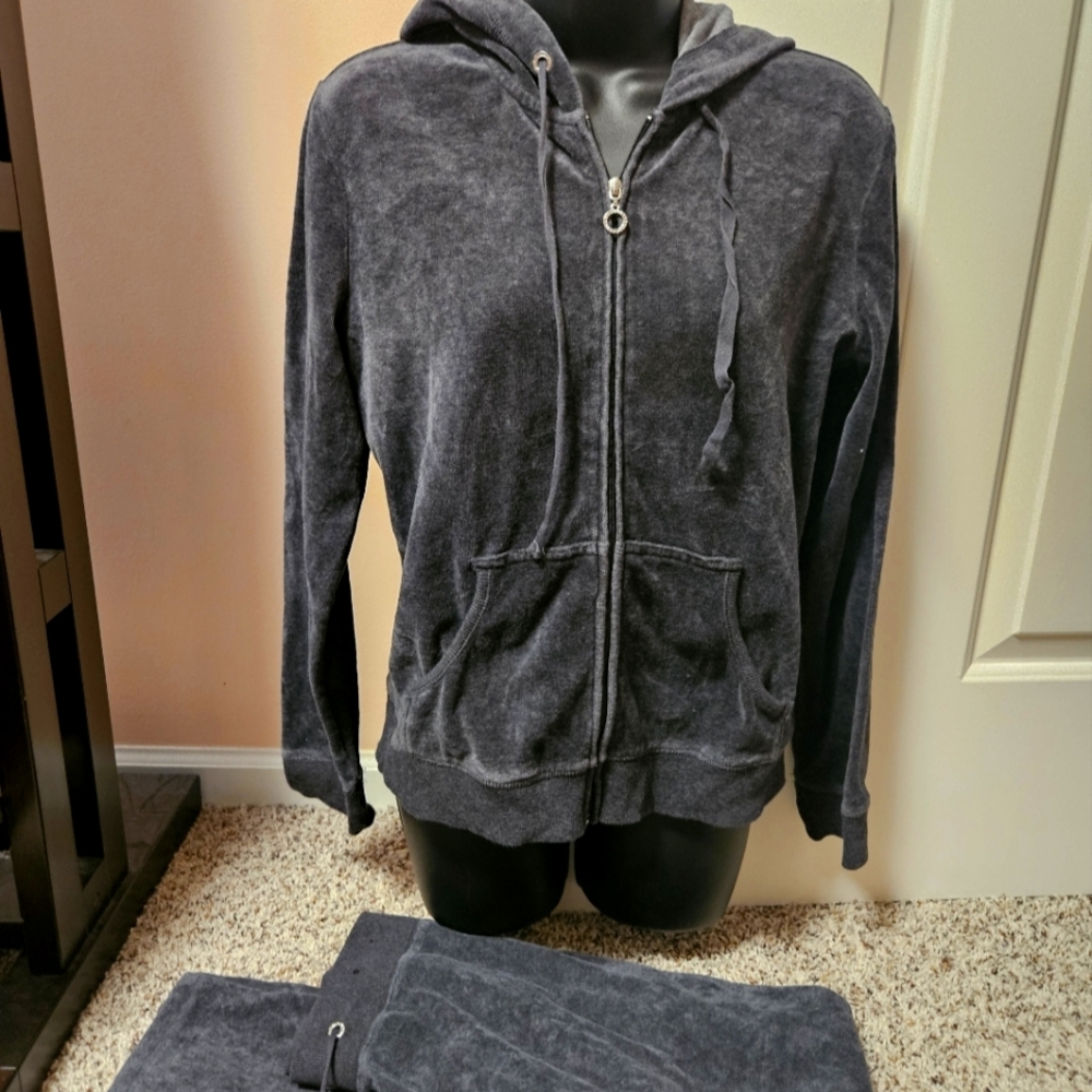 New York & Company Track Suit